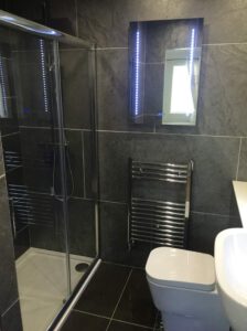 badkamer in prefab zorg aanbouw unit